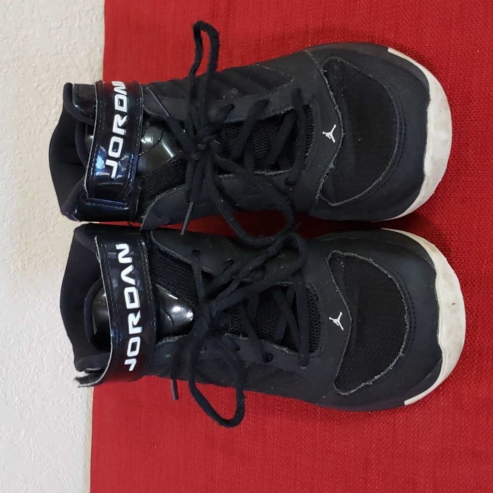 Men's Black Sneaker